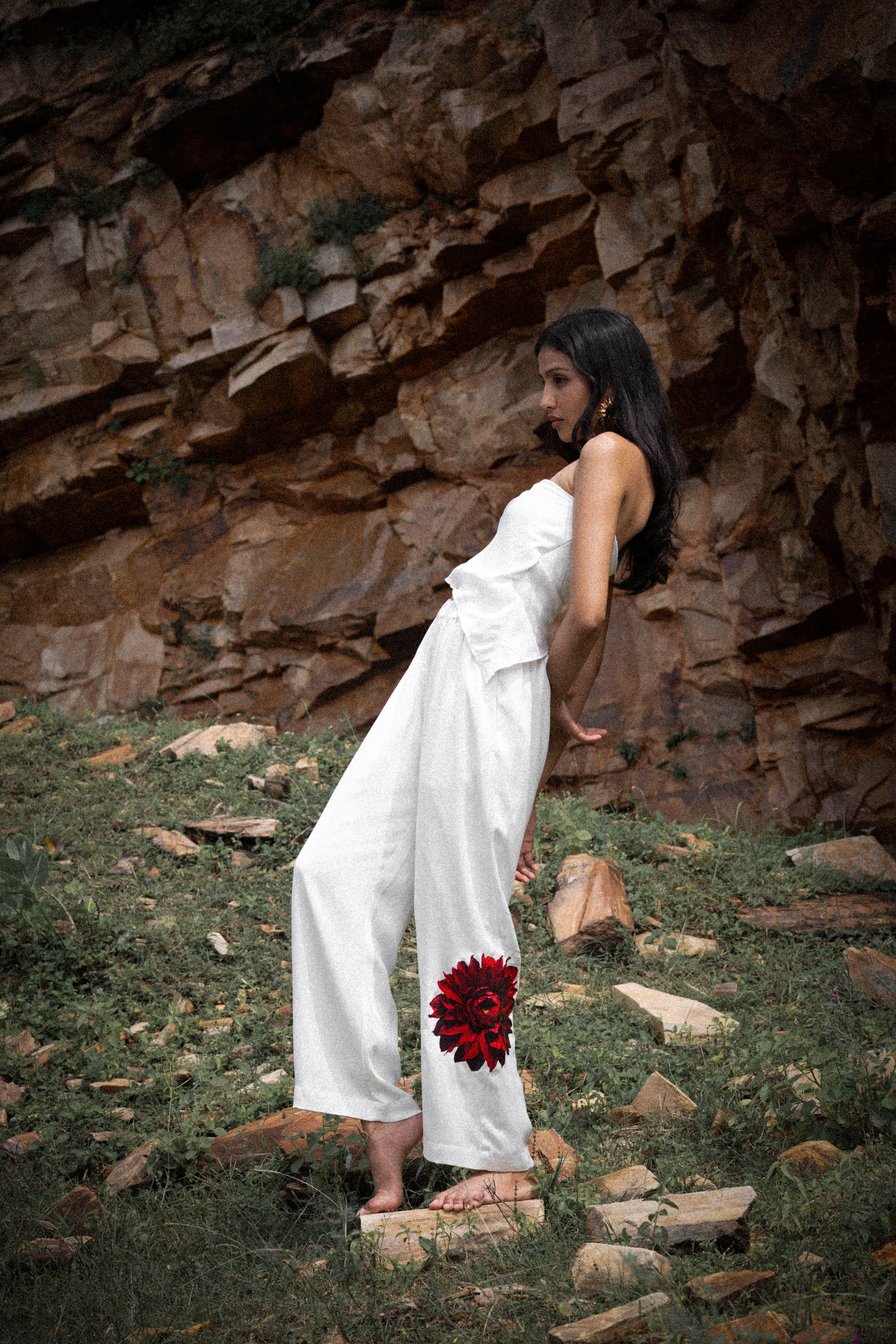 FLORA WOMEN'S PANTS