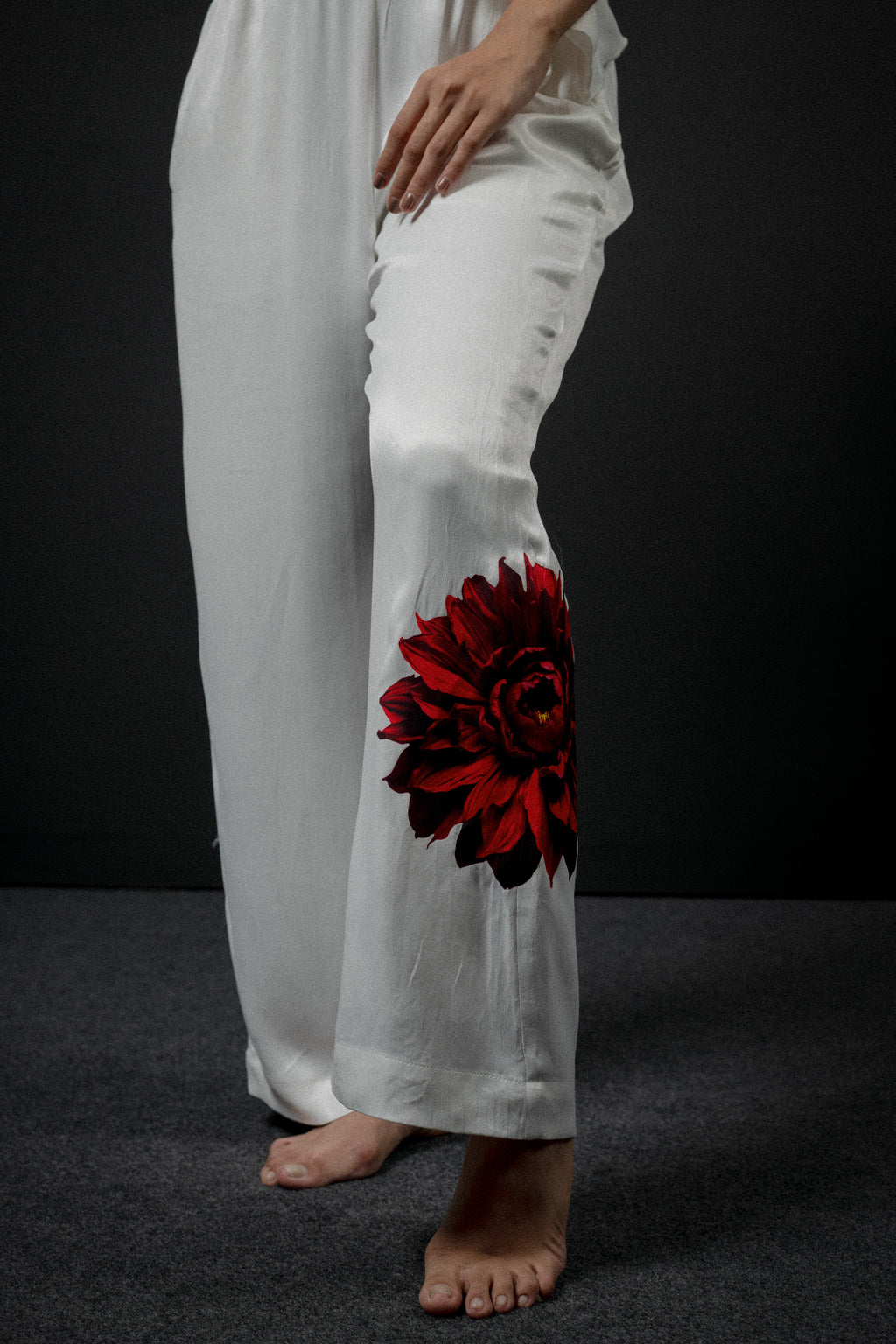 FLORA WOMEN'S PANTS