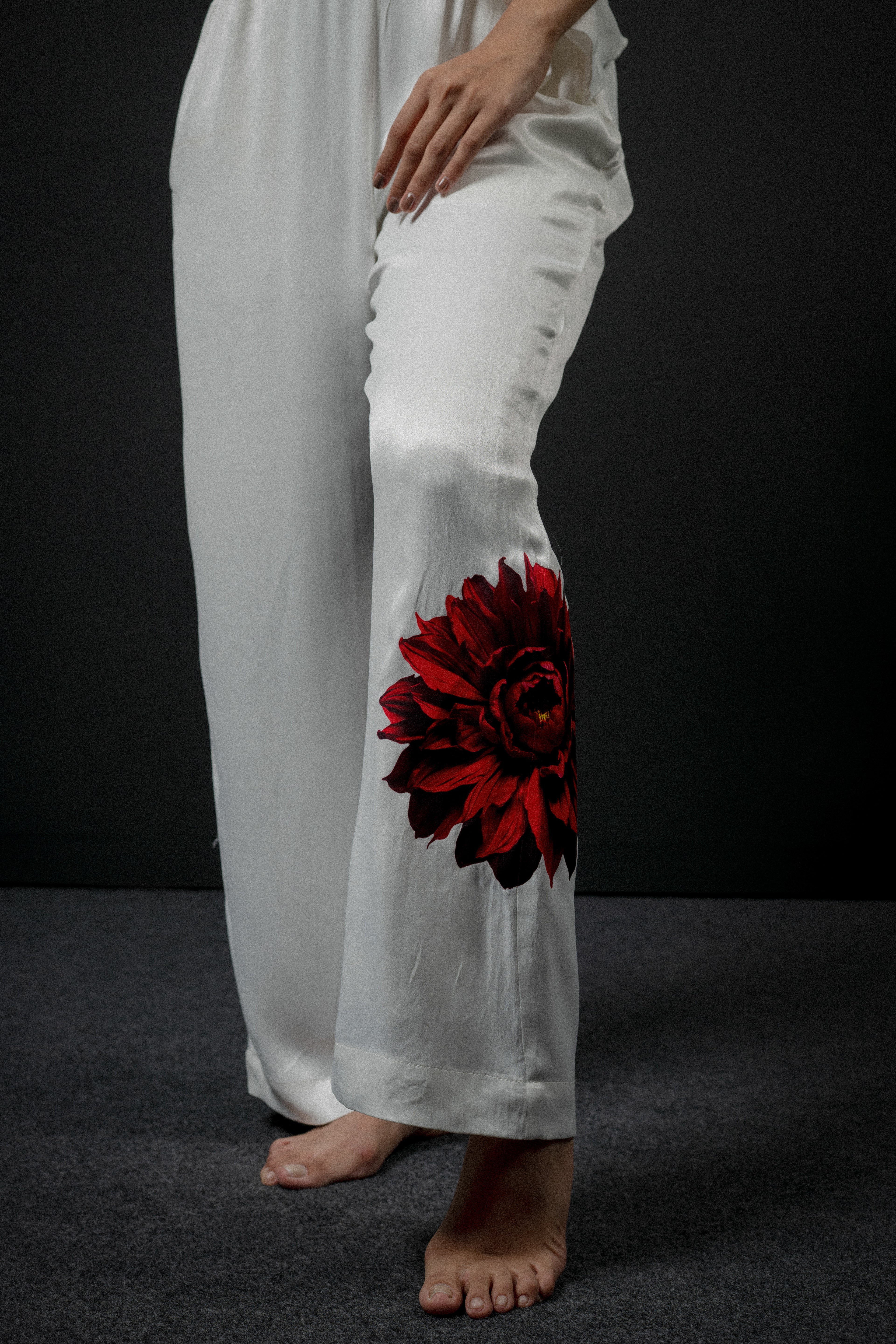 FLORA WOMEN'S PANTS